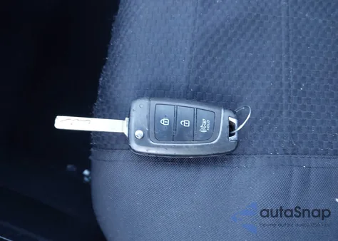 2022 Hyundai Venue Se from USA, damaged, VIN KMHRB8A38NU186519